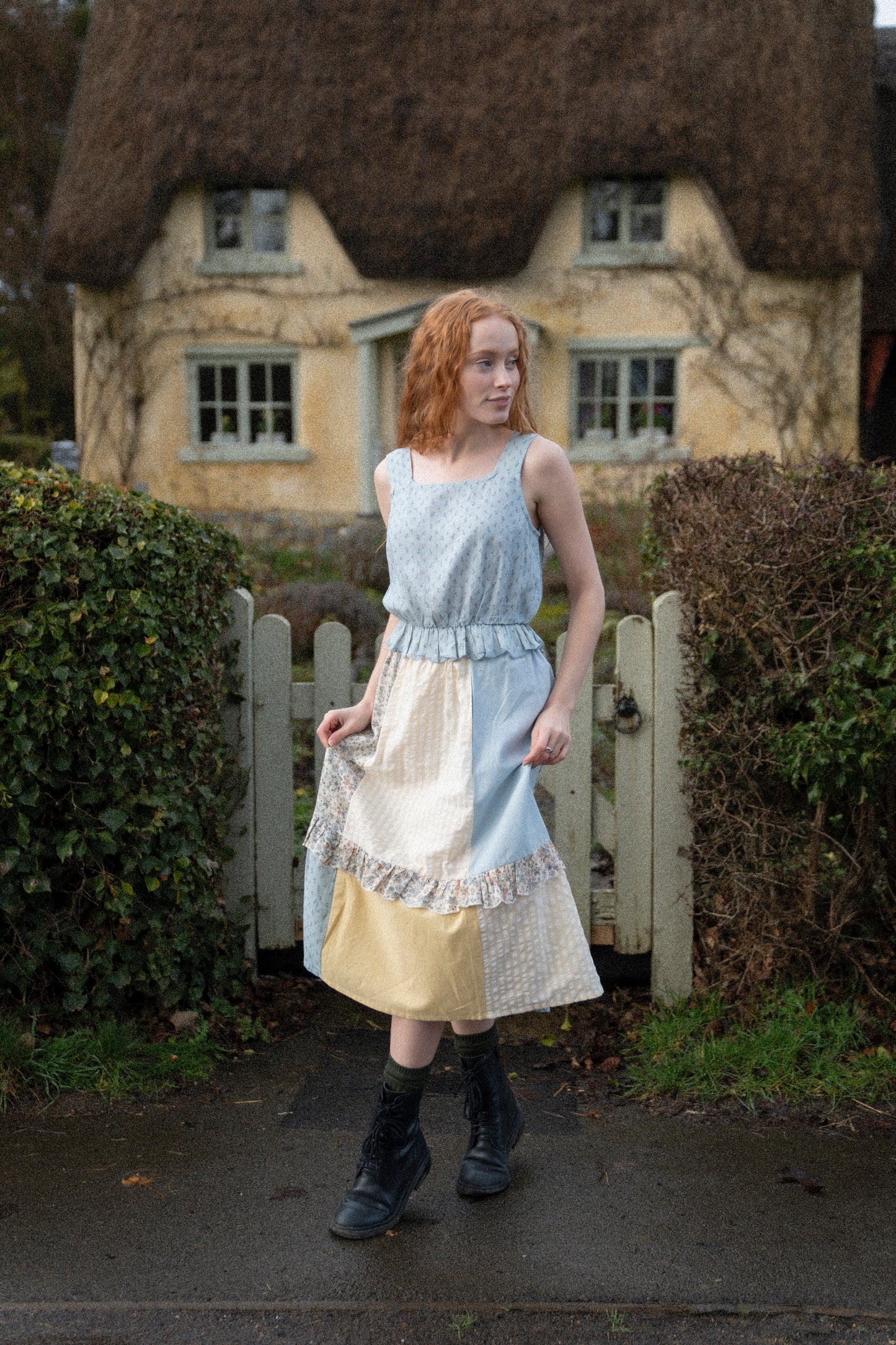 Women's Sleeveless Oak Top